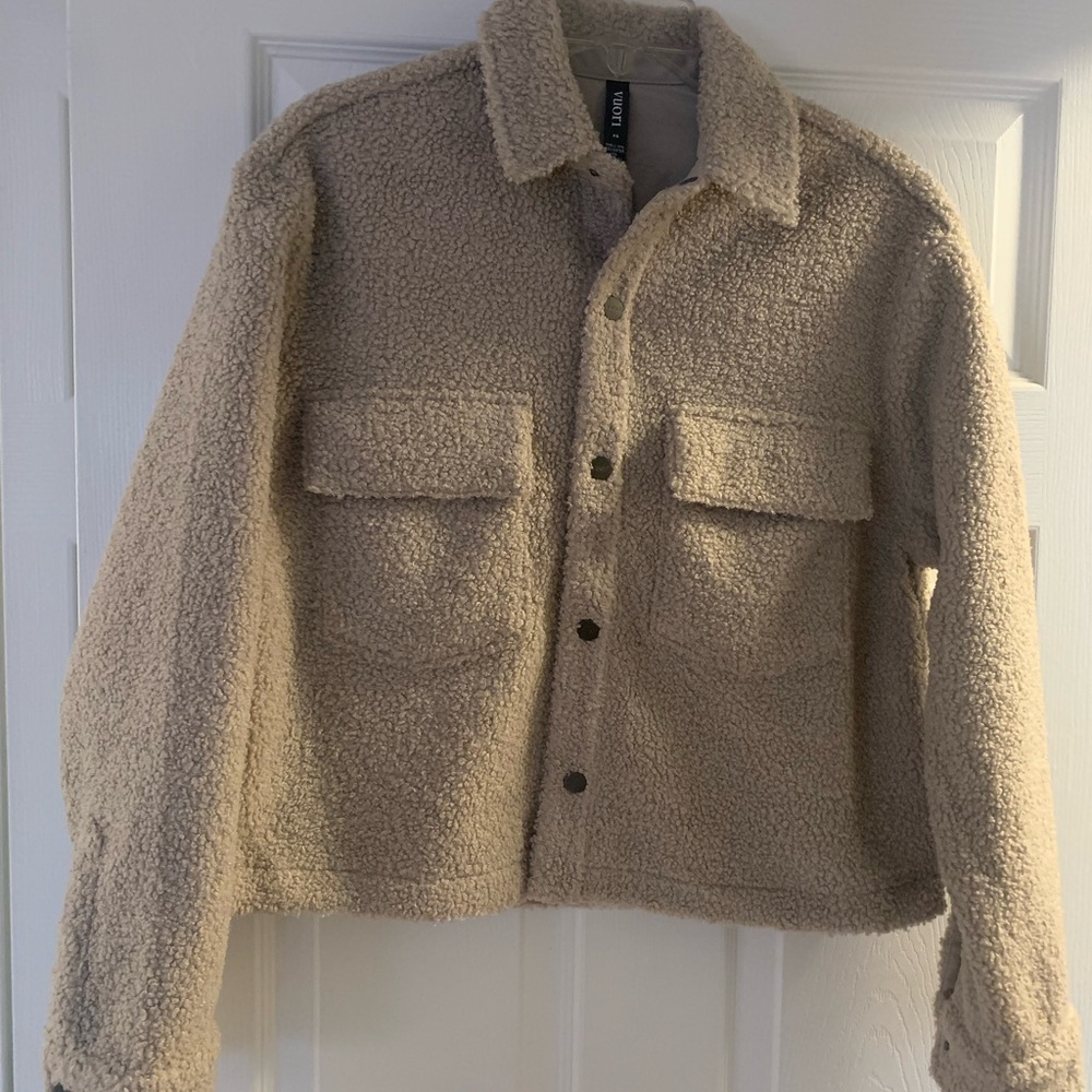 Cozy Sherpa Jacket in Cream